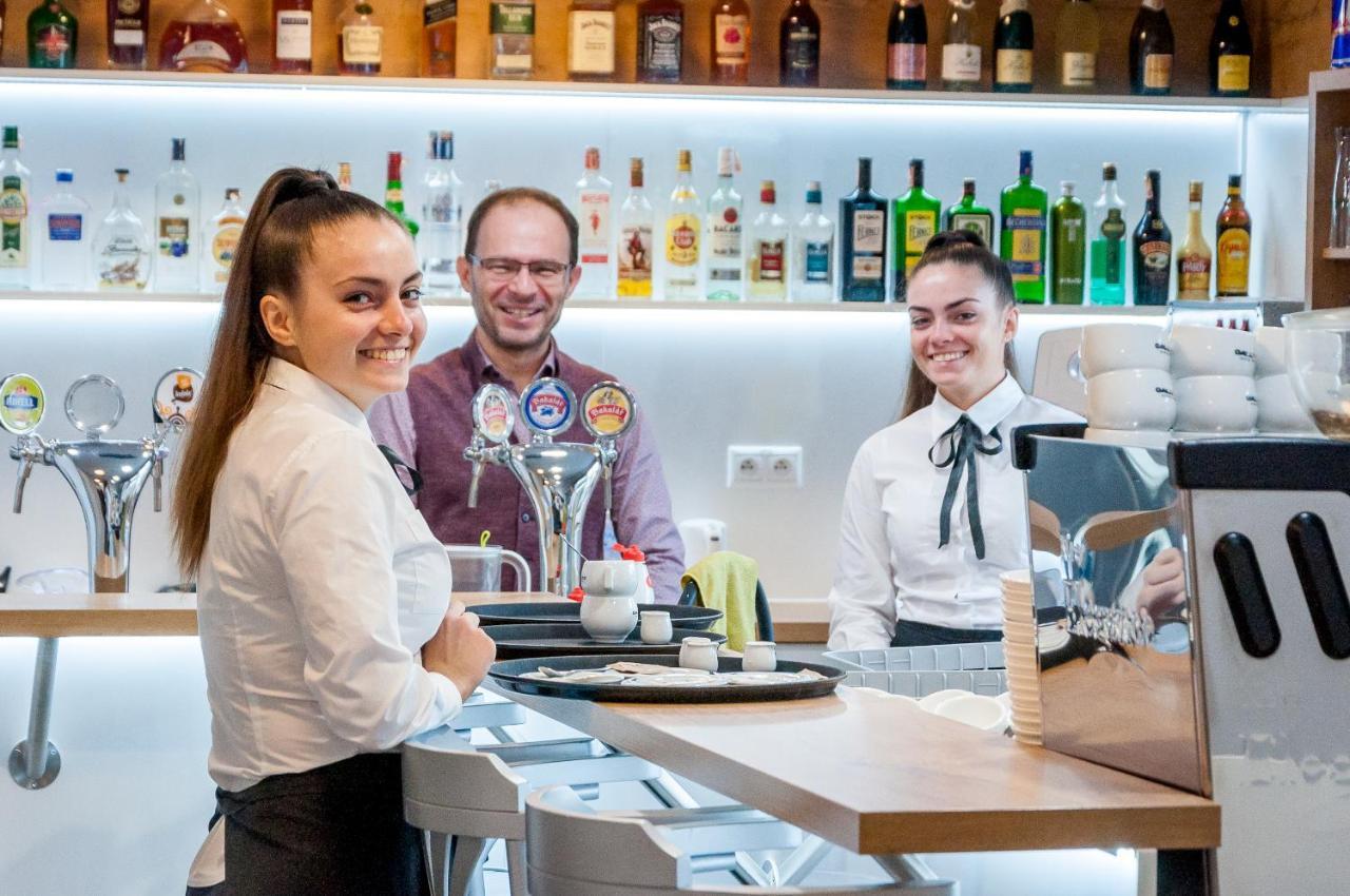 Salon Missen Hotel Trenčianske Teplice Buitenkant foto