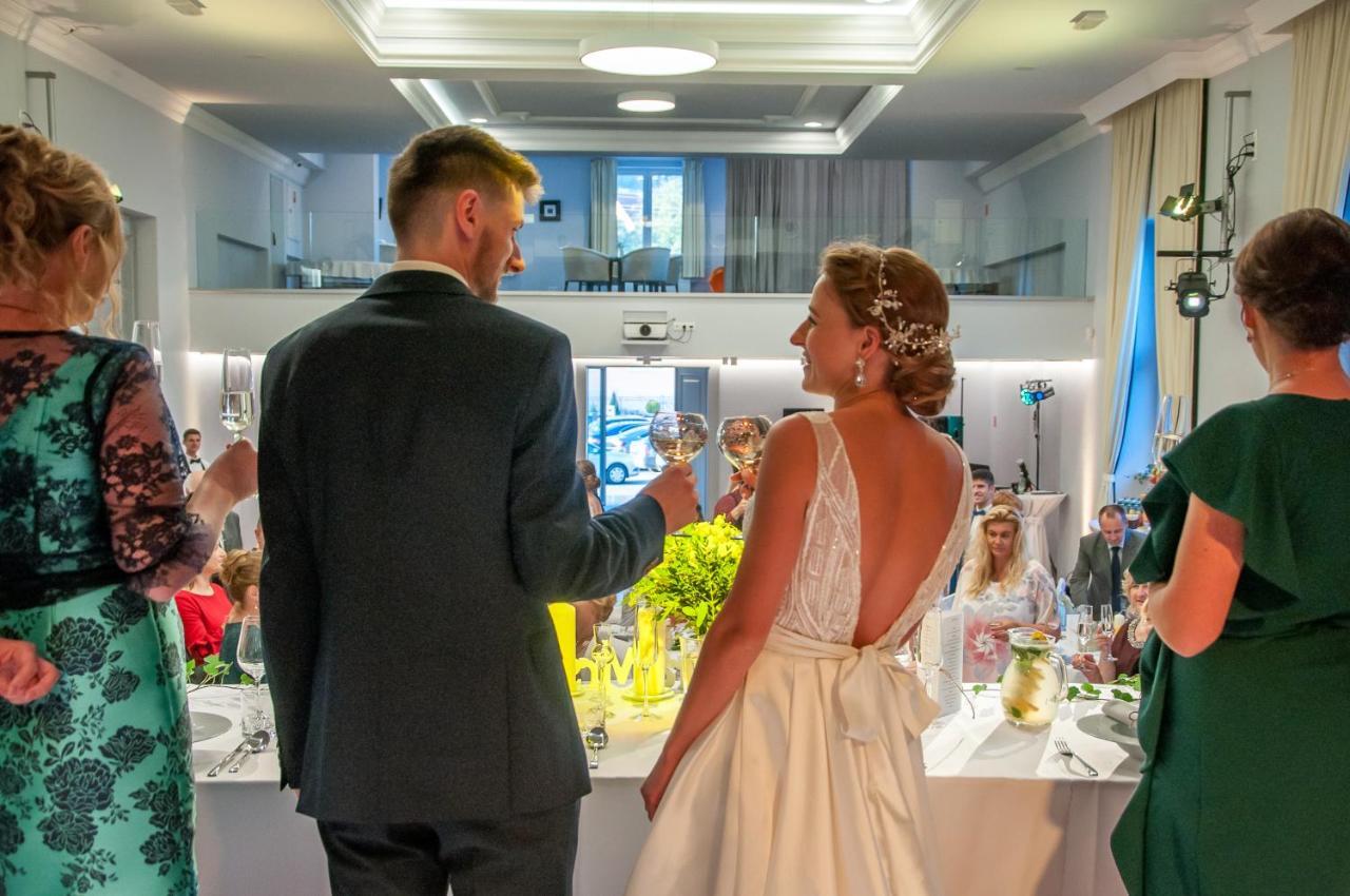 Salon Missen Hotel Trenčianske Teplice Buitenkant foto